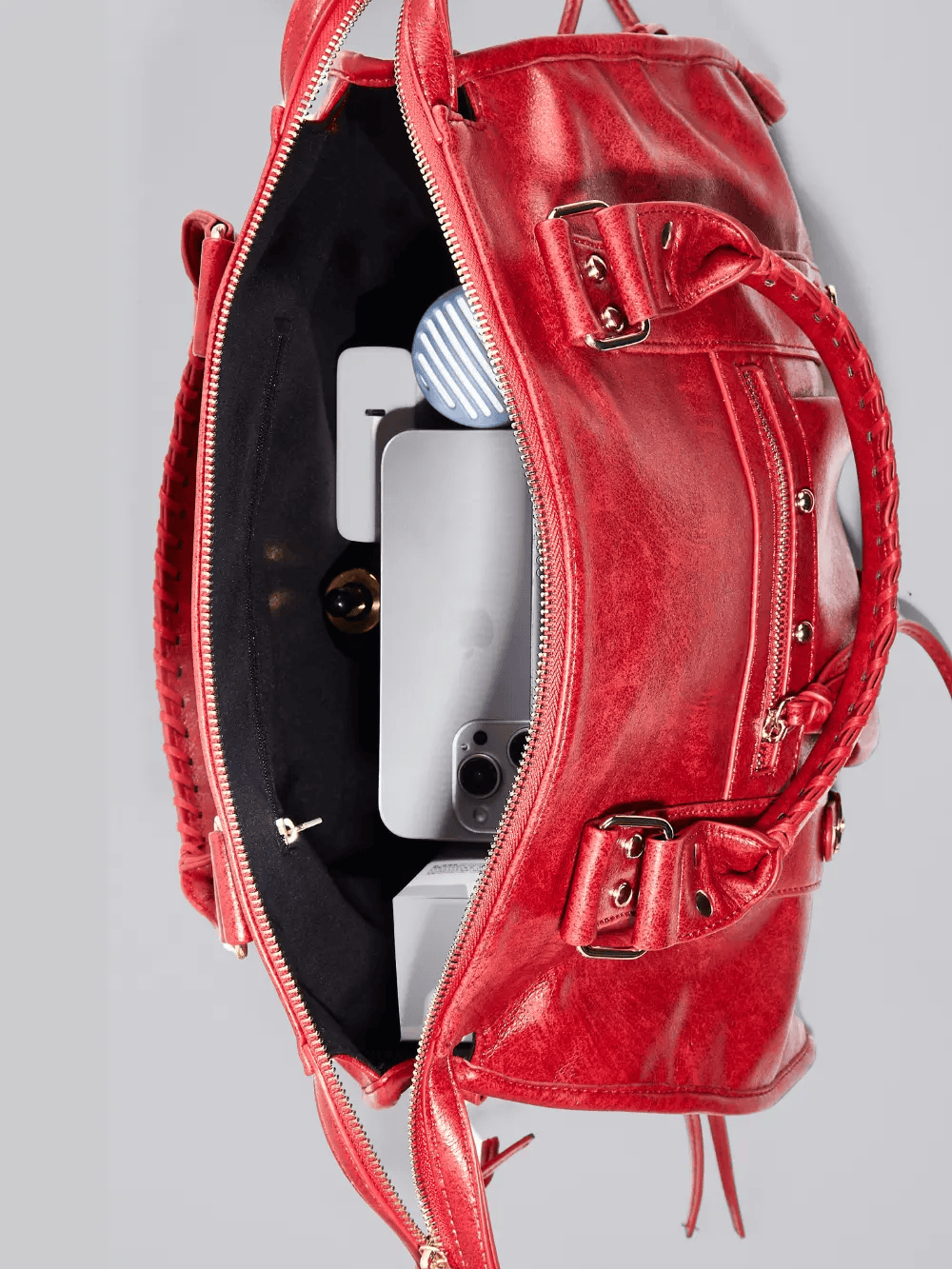 TaschenEleganz™ Stilvolle Damenhandtasche aus veganem Leder
