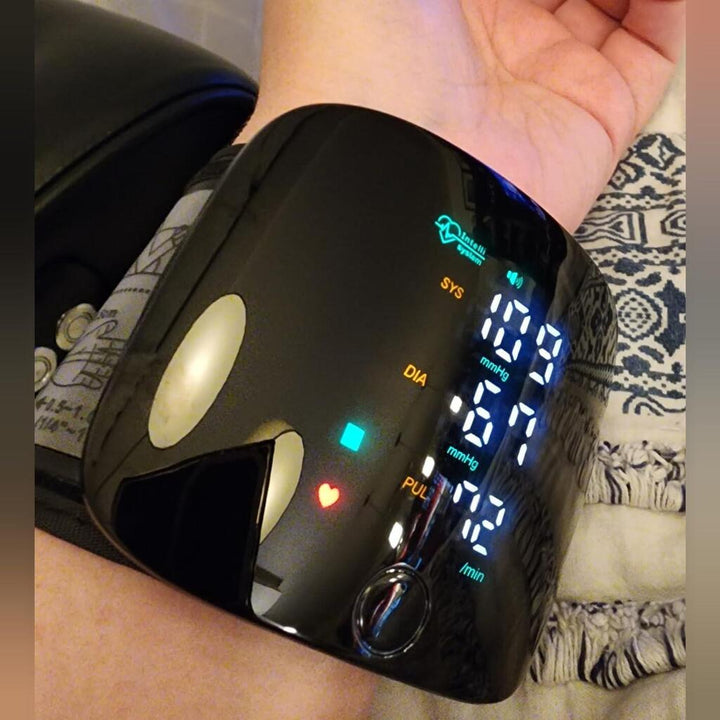 PulsKlar™ Digitales Handgelenk-Blutdruckmessgerät
