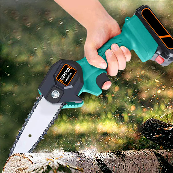 TrimMate Akku Kettensäge | Kabellos & Leicht | Präzises Baumschneiden