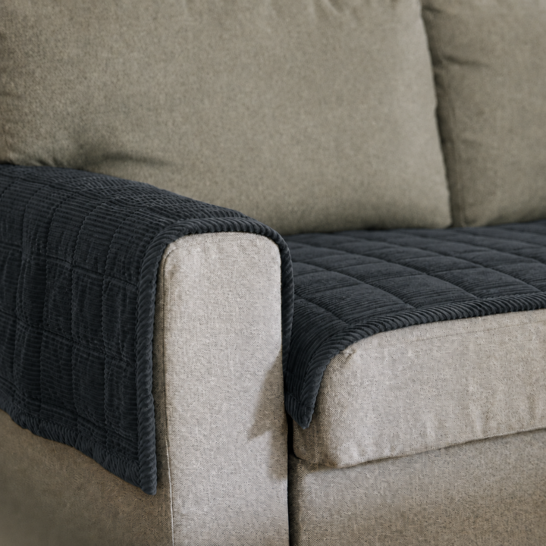 CouchGuard™ Rutschfester & Wasserabweisender Sofaschutz