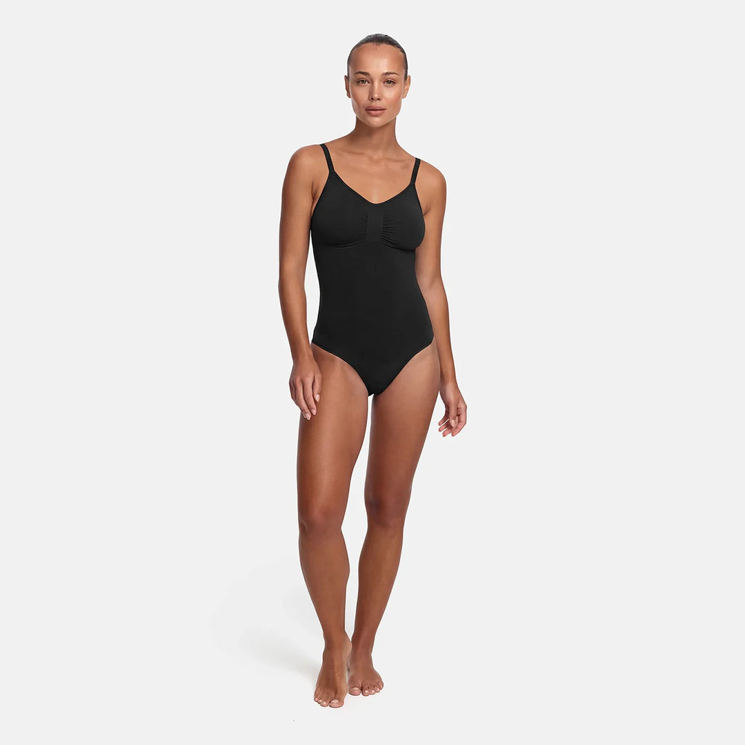 Figurformender Shapewear-Body für unsichtbares Selbstvertrauen im Alltag