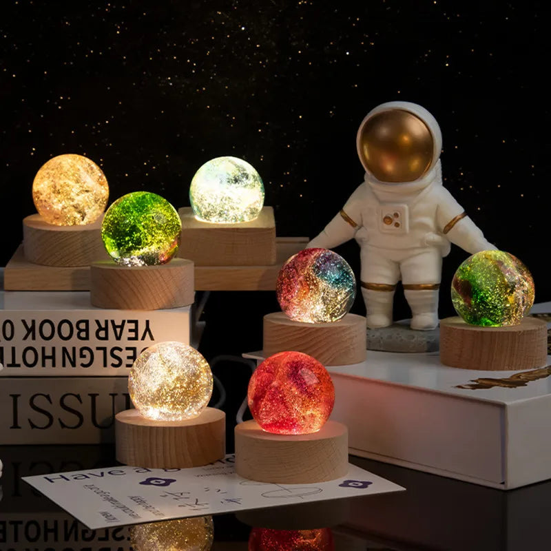 RainbowGlow™ - Kristallkugel-Nachtlicht mit 7 Sternen-Formation (50% RABATT)