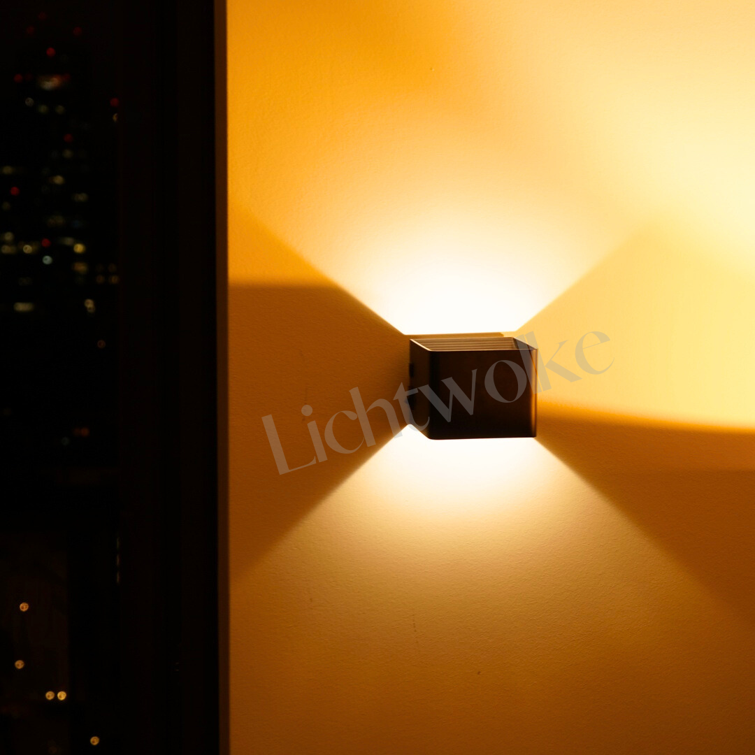 AuraGlow™ Magnetische LED-Wandleuchte