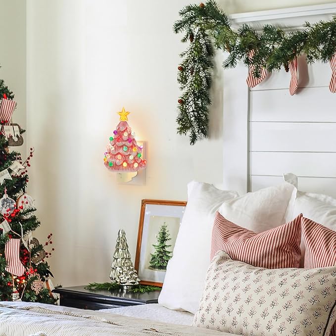 TreeLight - Keramisches Weihnachtsbaum-Nachtlicht zum Einstecken