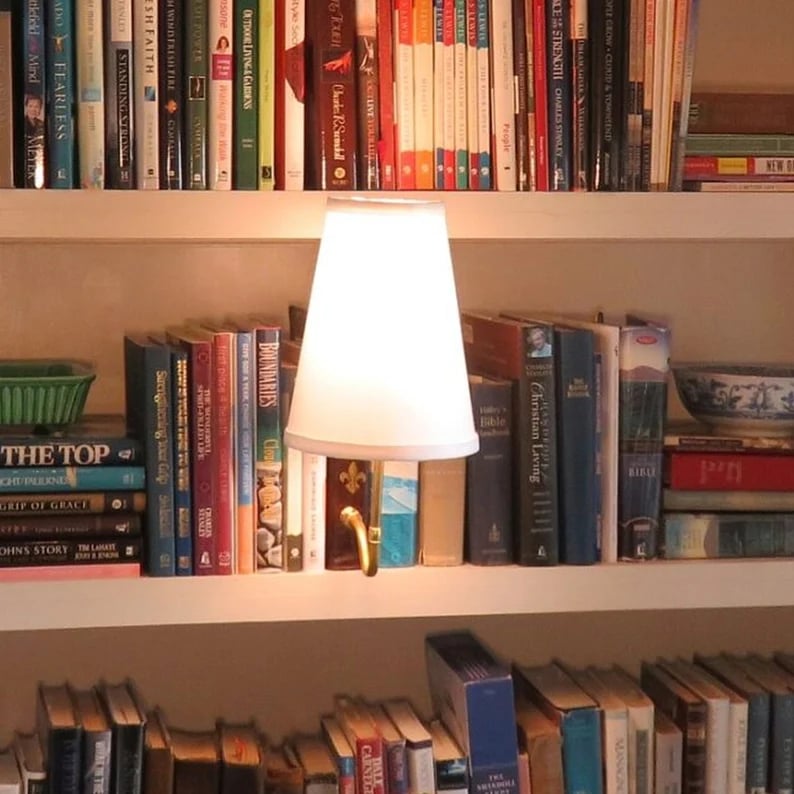 BookGlow™ - Angenehmes Lesen mit sanftem, fokussiertem Licht