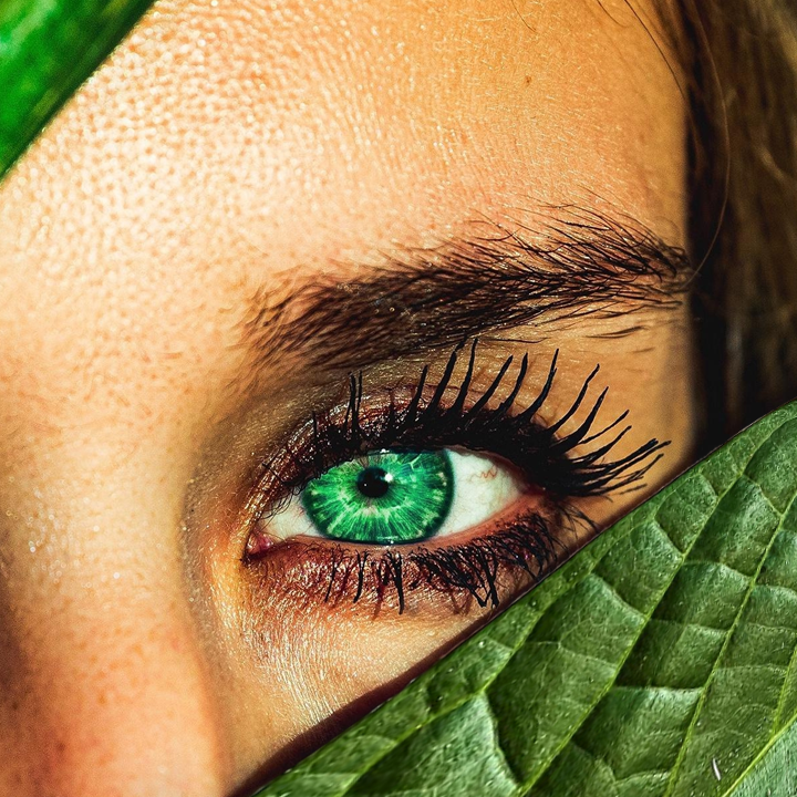 EyeCatcher™ – Augen-Tropfen für irisfarbenen Farbwechsel und strahlende Augen [1 + 1 Gratis]
