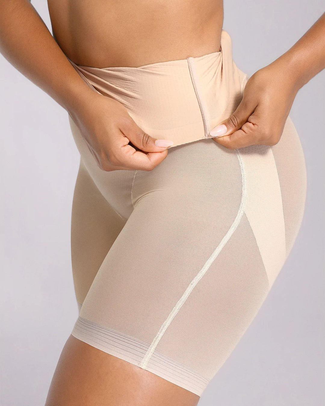 BOOT-YEAH™ MeshSmooth™ Hochgeschnittene, mittellange Shorts
