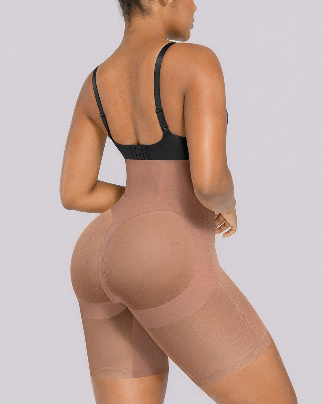 BOOT-YEAH™ MeshSmooth™ Hochgeschnittene, mittellange Shorts