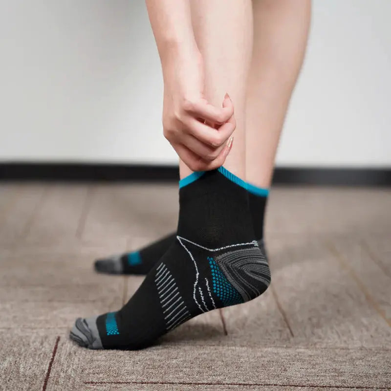 1+2 GRATIS | CircuCare™ - Orthopädische Kompressionsstrümpfe [Letzter Tag Rabatt]