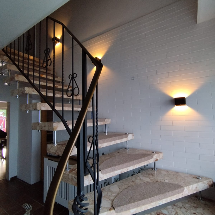AuraGlow™ Magnetische LED-Wandleuchte