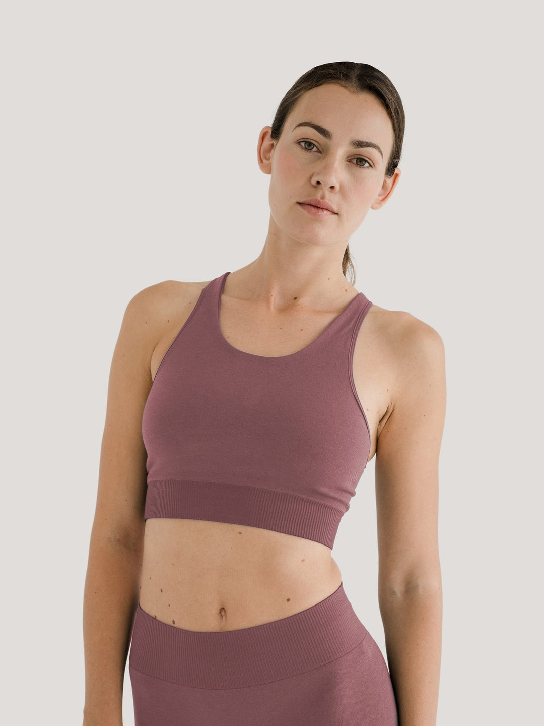 Seamless Bra Top – Dein perfekter Begleiter für Yoga, Fitness und mehr