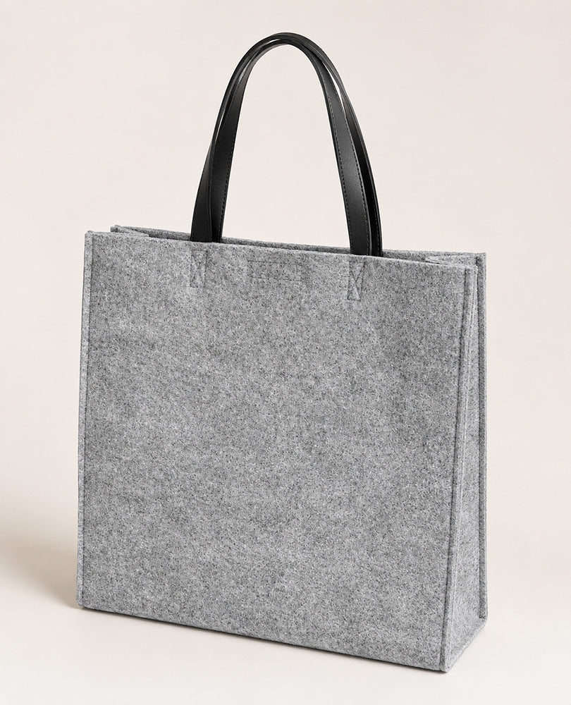 Filztasche mit Ledergriffen – langlebig und vielseitig einsetzbar