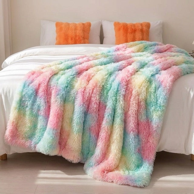 WarmNest™ Decke aus Kunstkaninchenfell