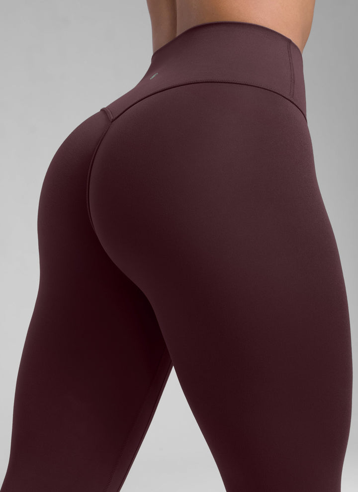 CoreCurve™ – Figurschmeichelnde Leggings ohne Frontnaht