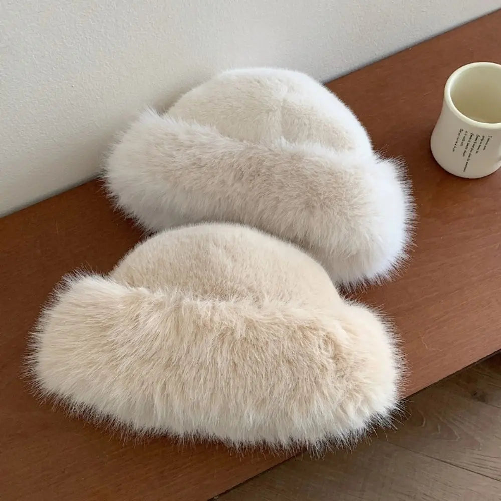 FellZauber™ Elegante Wintermütze aus Kunstfell
