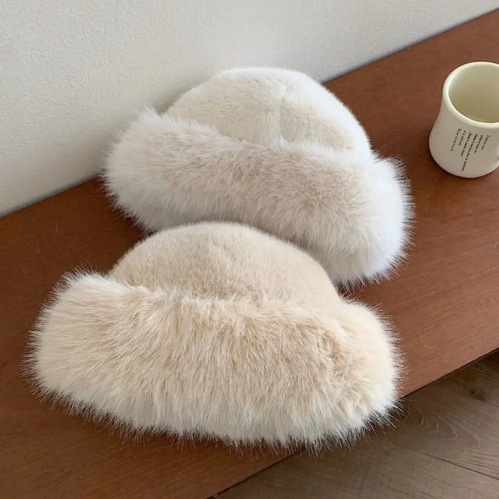 FellZauber™ Elegante Wintermütze aus Kunstfell