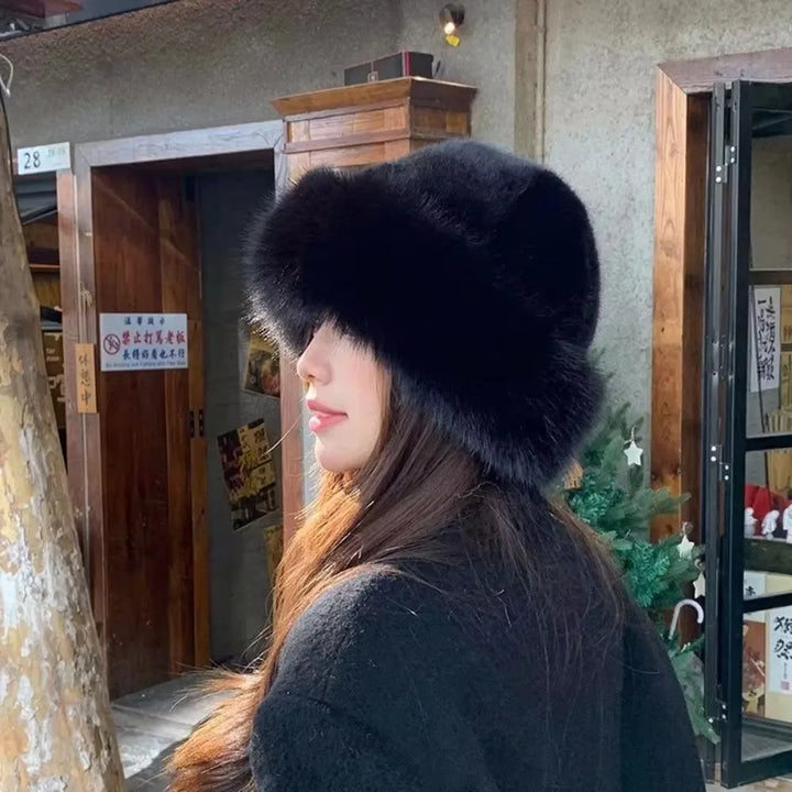 FellZauber™ Elegante Wintermütze aus Kunstfell