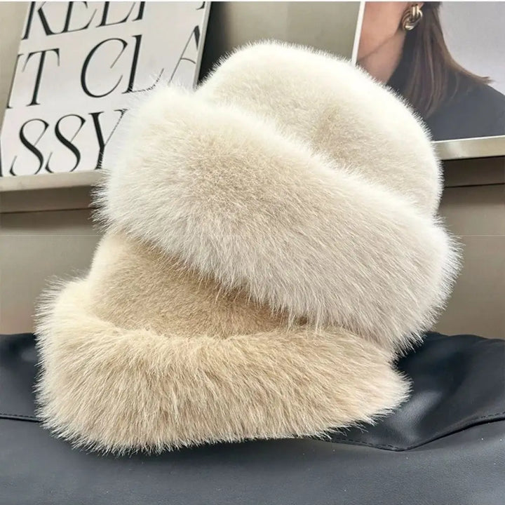 FellZauber™ Elegante Wintermütze aus Kunstfell