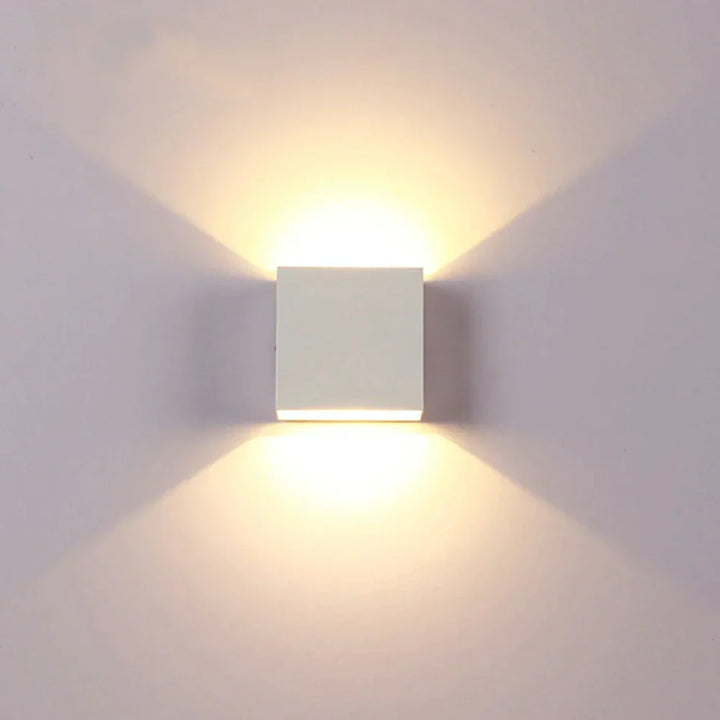 LichtAura™ Moderne LED-Wandleuchte mit Bewegungssensor