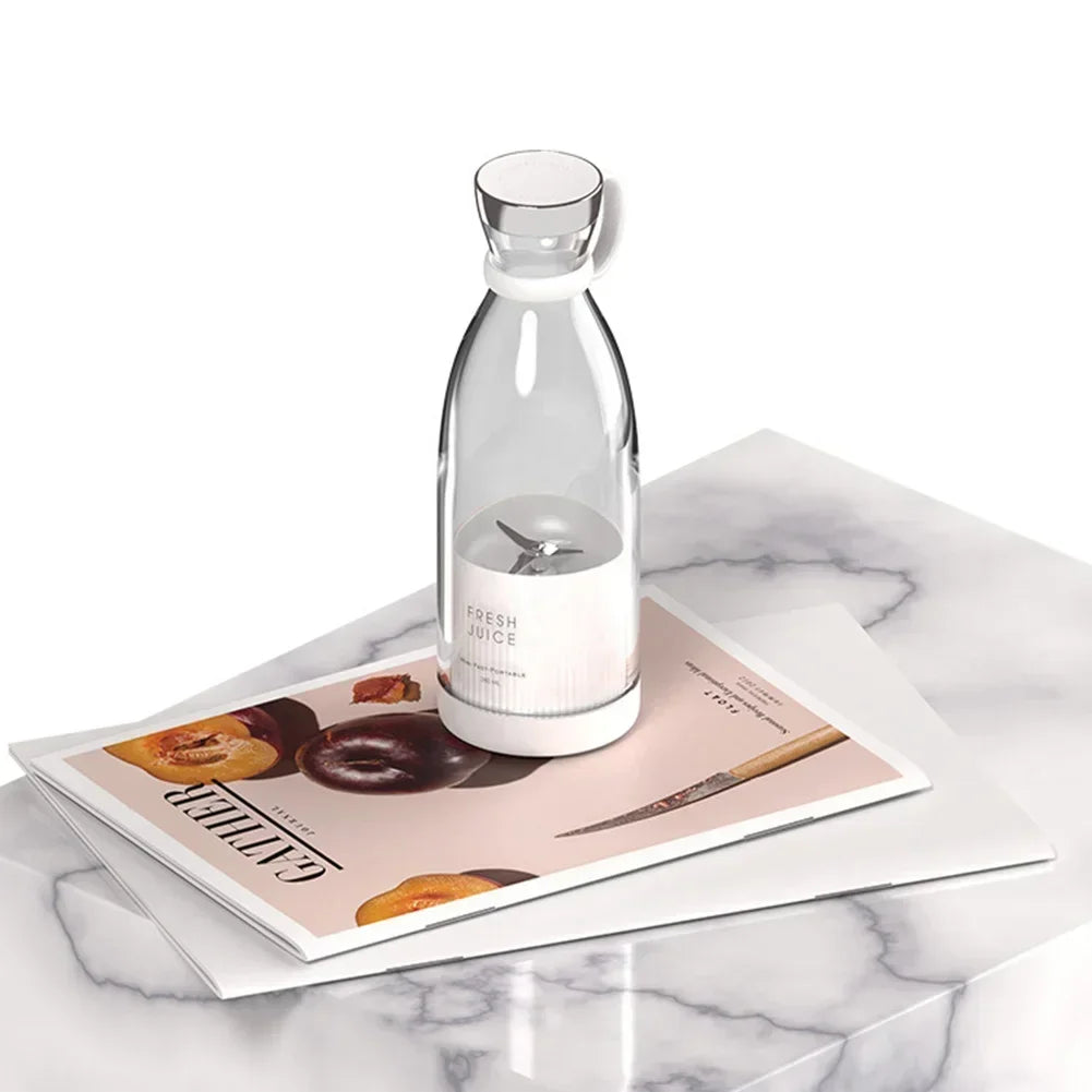 JuicyGo™ – Bereite überall im Handumdrehen frische Smoothies zu