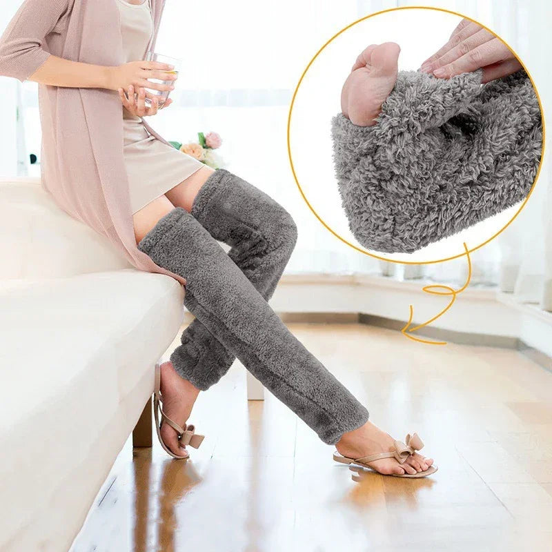 BeinKuschel™ Lange Plüschsocken für warme Füße & Beine