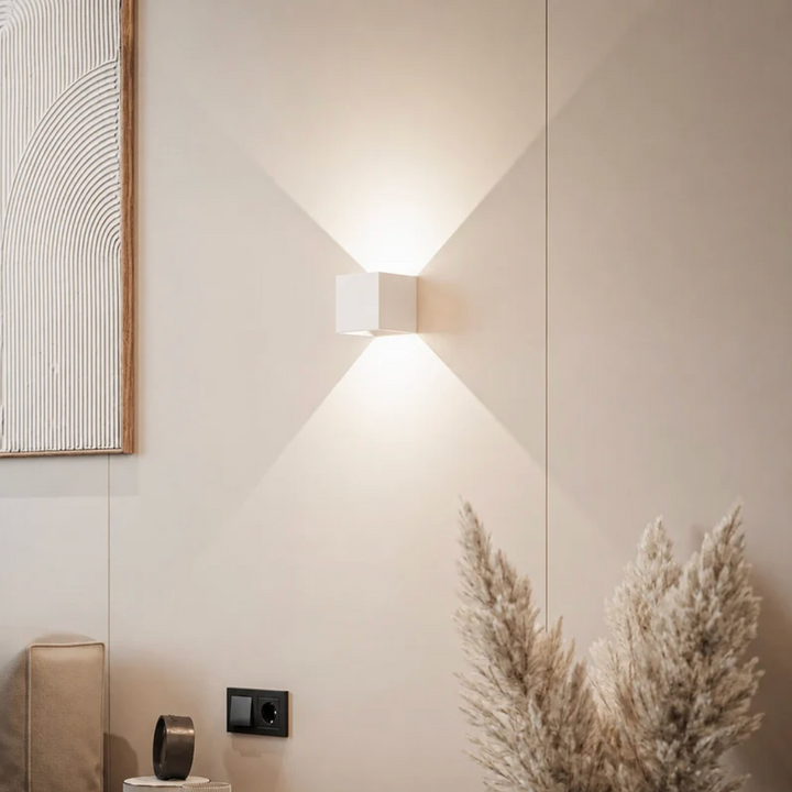 LichtAura™ Moderne LED-Wandleuchte mit Bewegungssensor