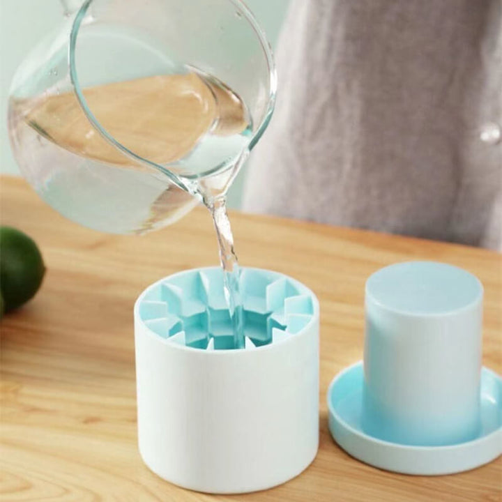 1+1 GRATIS | FrozenIce™ - Tragbarer Silikoneiswürfelbereiter mit Deckel