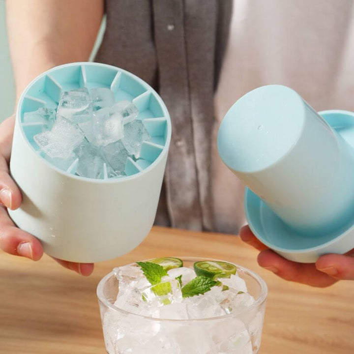 1+1 GRATIS | FrozenIce™ - Tragbarer Silikoneiswürfelbereiter mit Deckel