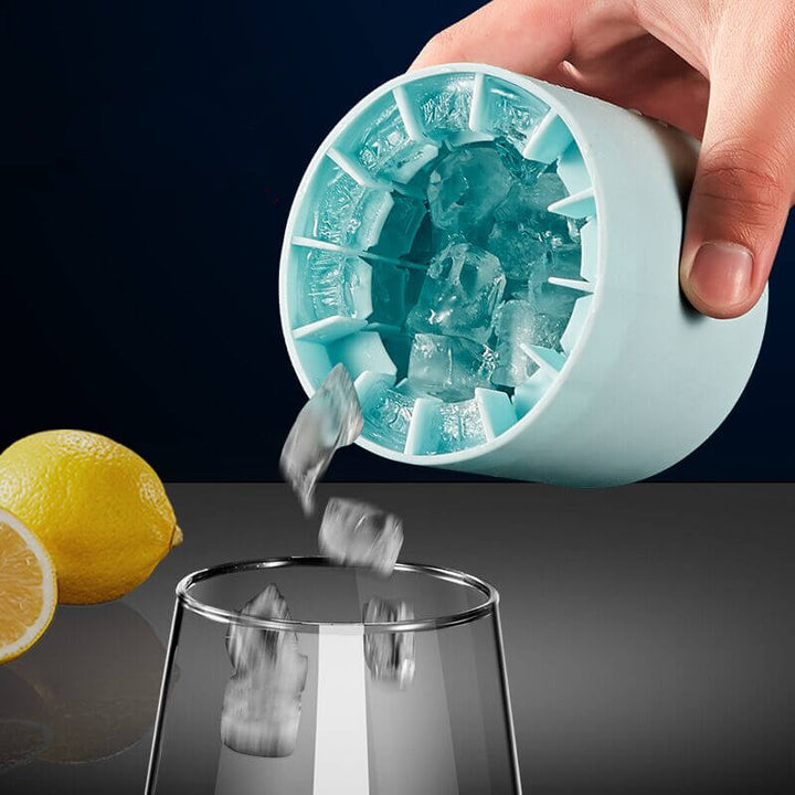 1+1 GRATIS | FrozenIce™ - Tragbarer Silikoneiswürfelbereiter mit Deckel