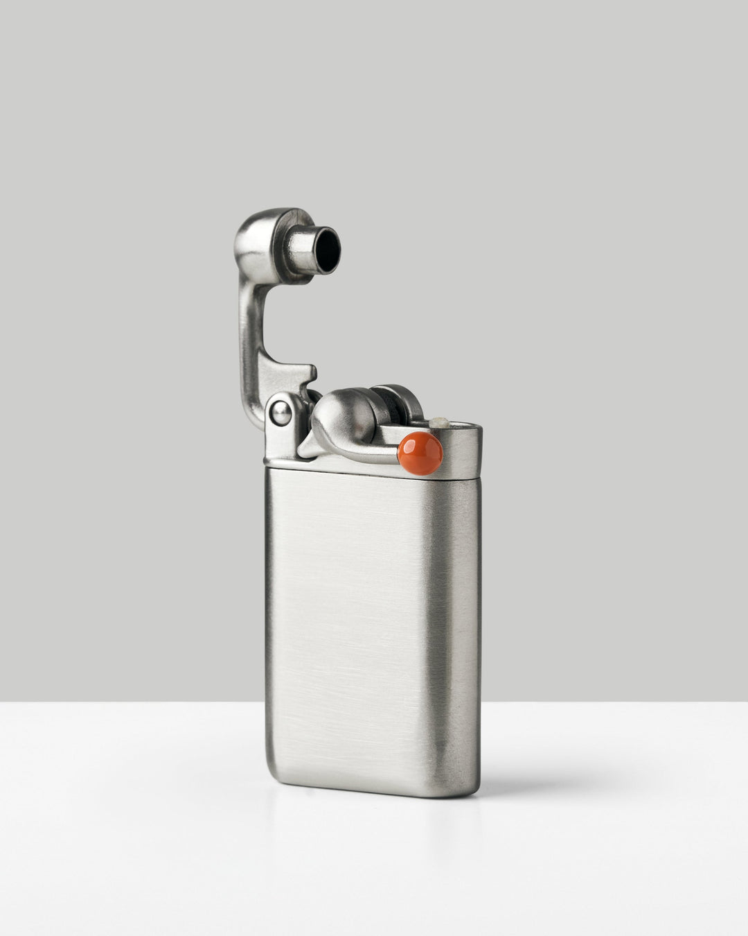 FireLuxe™ – Premium Feuerzeug mit innovativem Swing-Design