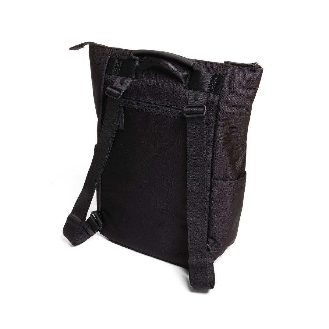 Triple™ 2-in-1 Backpack Vereint Stil, Langlebigkeit und Komfort