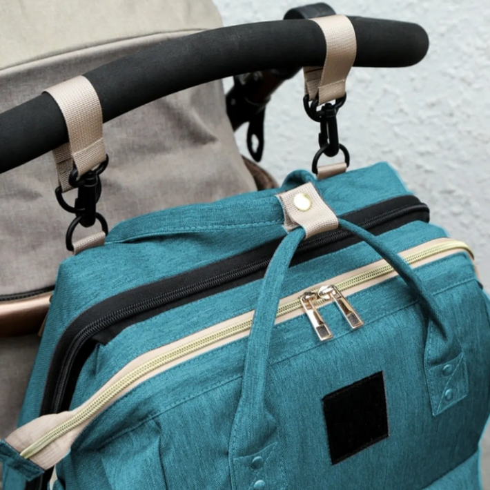 BabyNest™ 3-in-1 Wickelrucksack mit Reisebett