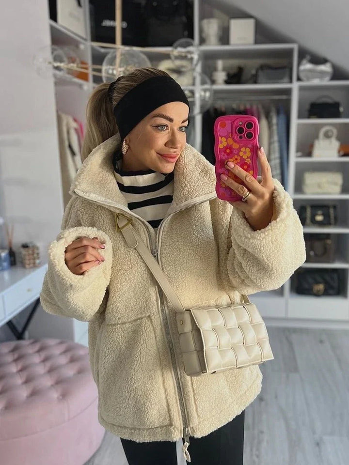 KuschelLuxe™ Weiche Teddyjacke für Damen