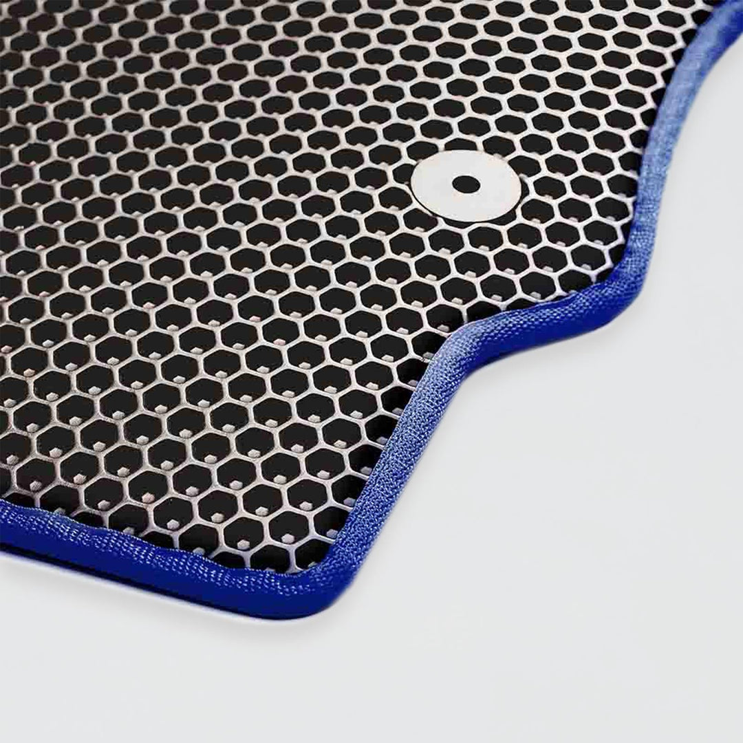 AutoArmor™ Maßgefertigte Fußmatten für den täglichen Schutz des Innenraums