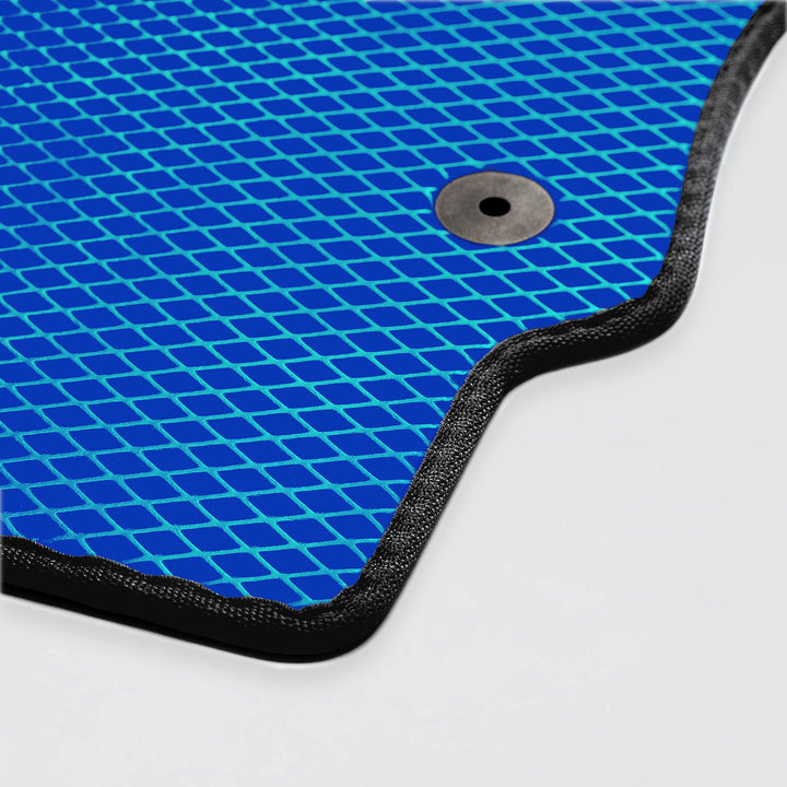 AutoArmor™ Maßgefertigte Fußmatten für den täglichen Schutz des Innenraums