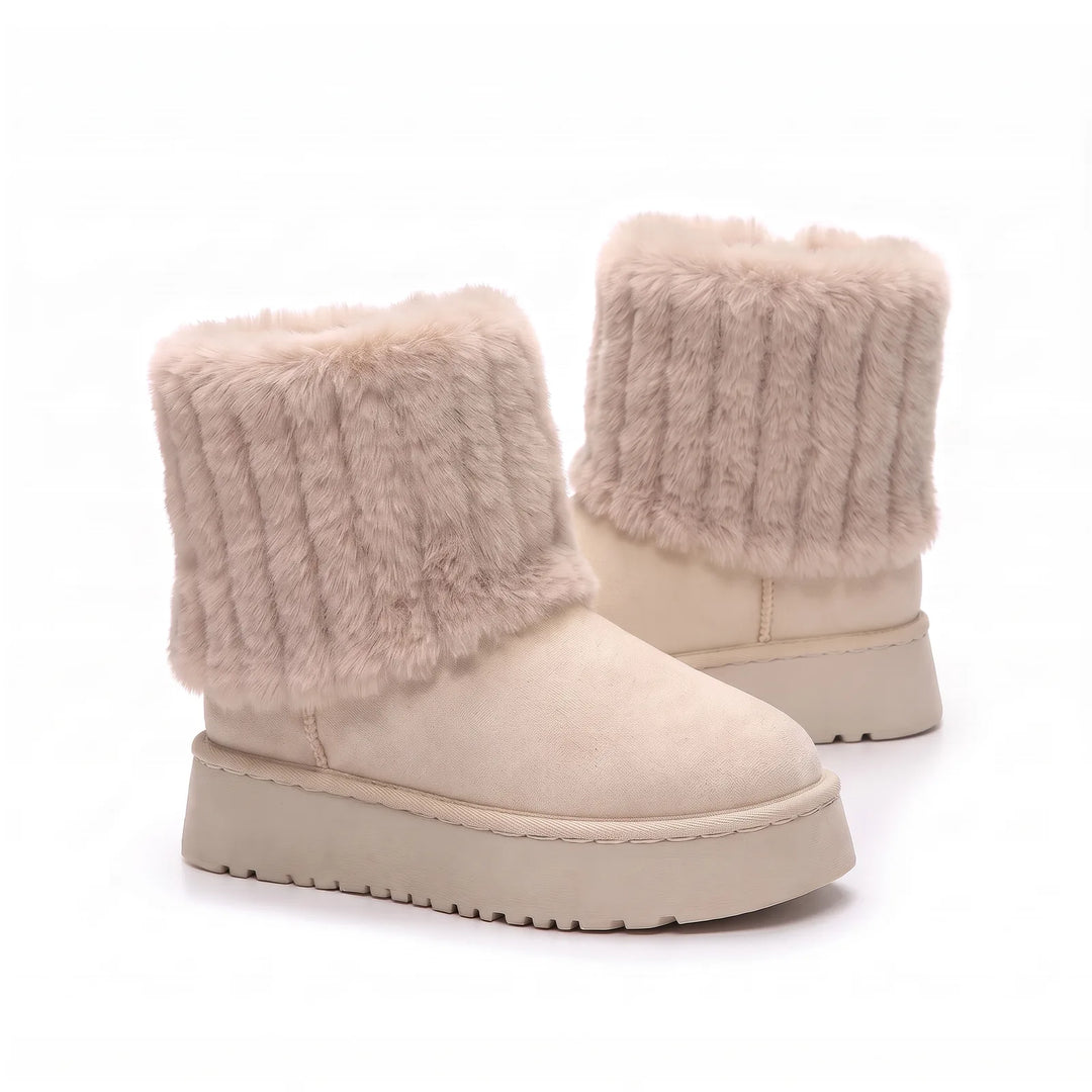 KuschelSchritt™ Warme Plateau-Winterstiefel mit Fellbesatz
