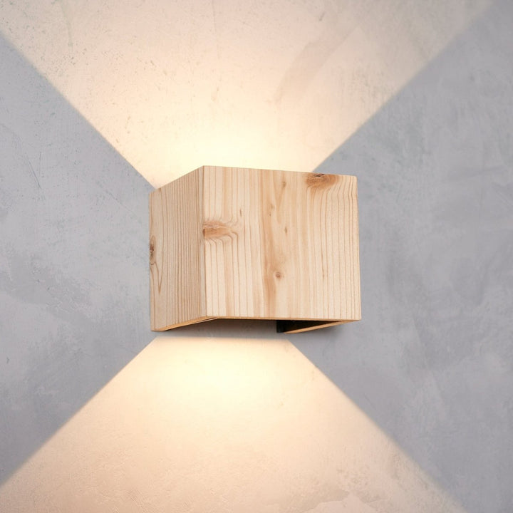 Cubus LED-Wandleuchte für stimmungsvolle Beleuchtung innen und außen