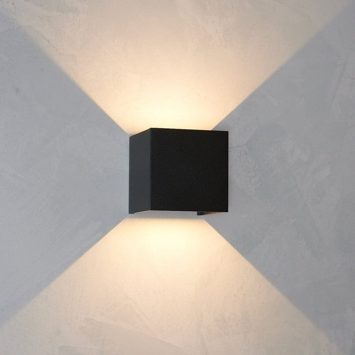 Cubus LED-Wandleuchte für stimmungsvolle Beleuchtung innen und außen