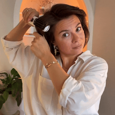 Velmira™ – Glättungsbürste für kurzes Haar & einfache Looks