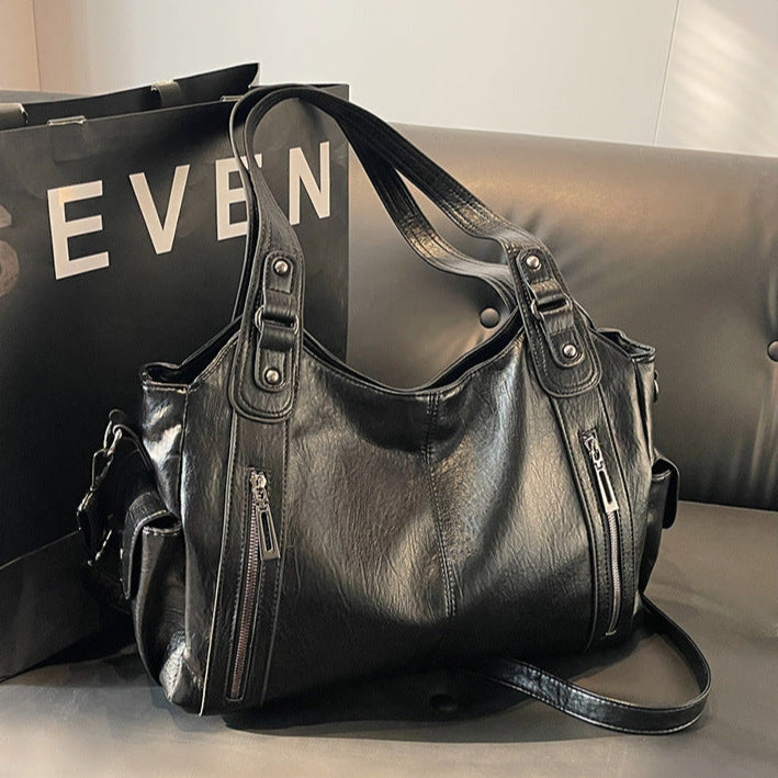 LuxeCarry™ - Erhöhen Sie Ihren Stil mit unserer luxuriösen Tote Bag aus Leder