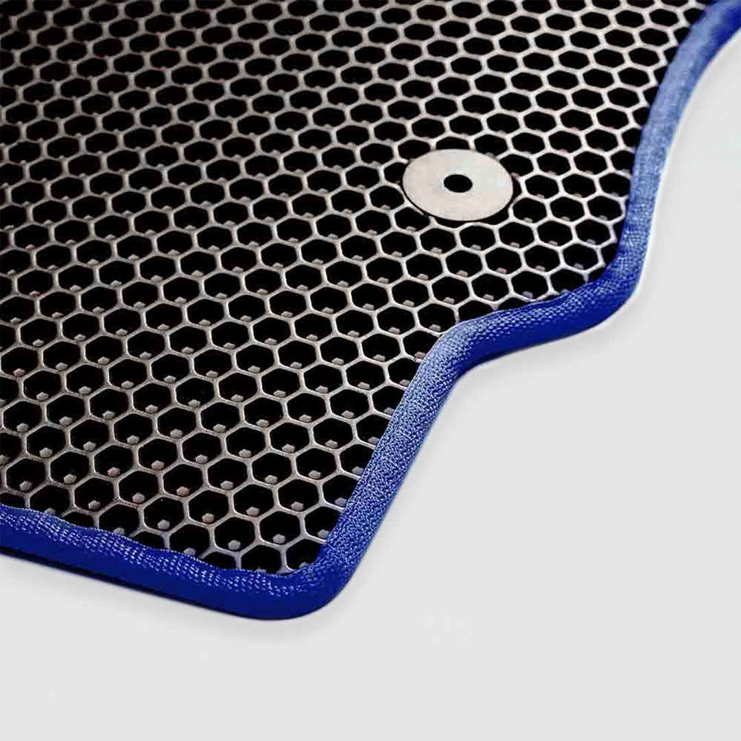 AutoArmor™ Maßgefertigte Fußmatten für den täglichen Schutz des Innenraums