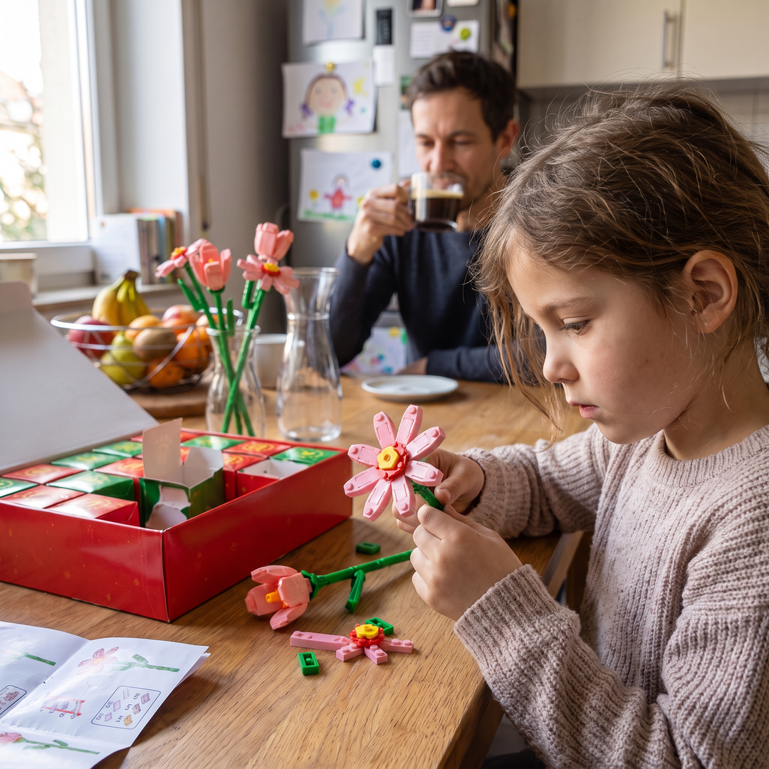 BlütenZauber™ Weihnachts-Adventskalender mit Blumenbausteinen