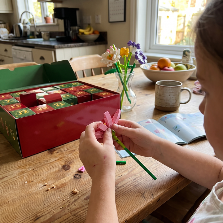 BlütenZauber™ Weihnachts-Adventskalender mit Blumenbausteinen