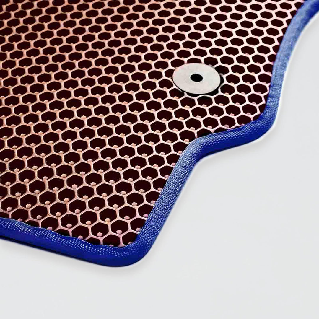 AutoArmor™ Maßgefertigte Fußmatten für den täglichen Schutz des Innenraums