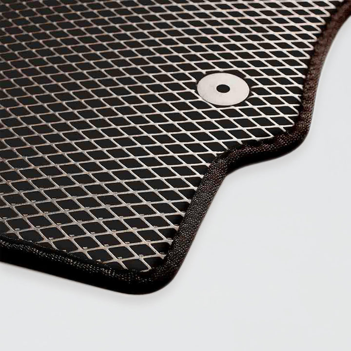 AutoArmor™ Maßgefertigte Fußmatten für den täglichen Schutz des Innenraums