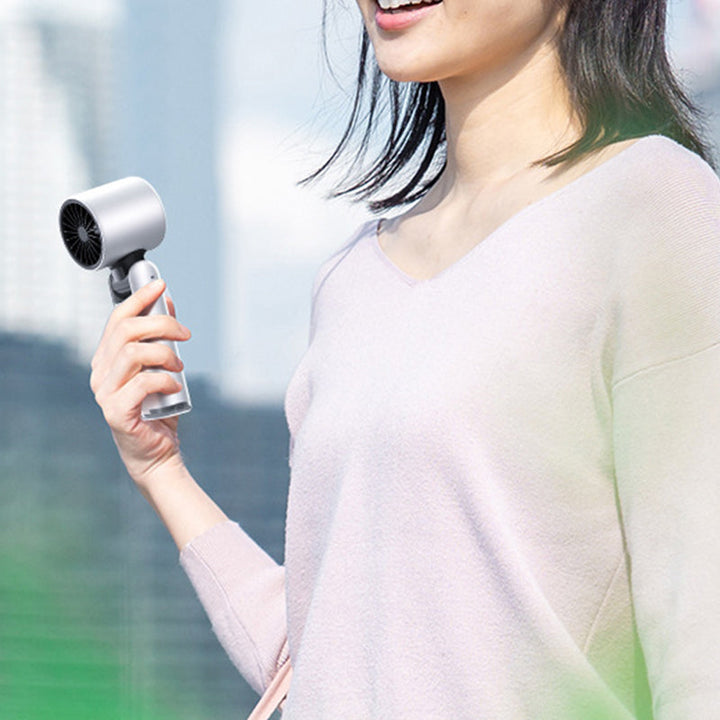 ChillFlow™ | AC-ähnliche Kühlung an jedem Ort mit 5 einstellbaren Geschwindigkeiten