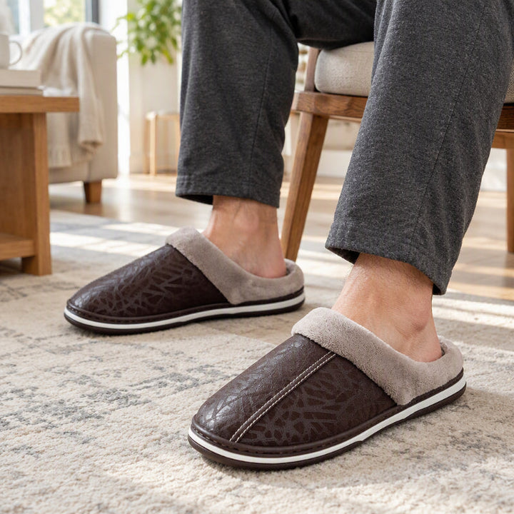 SolaStep™ Wasserdichte Herren Winter-Hausschuhe