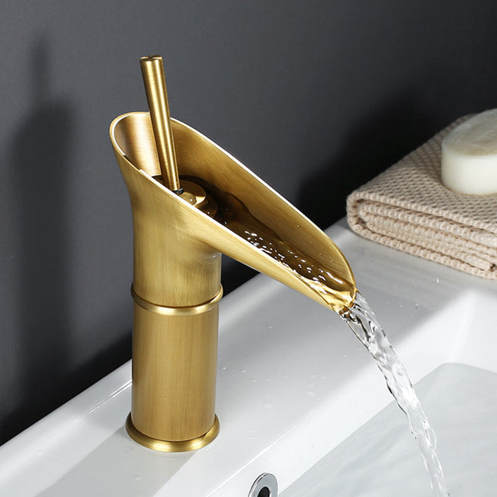 Wasserhahn für Küche & Badezimmer | Wasserfall Waschtischarmatur | Antike Spültischarmatur | Armaturix