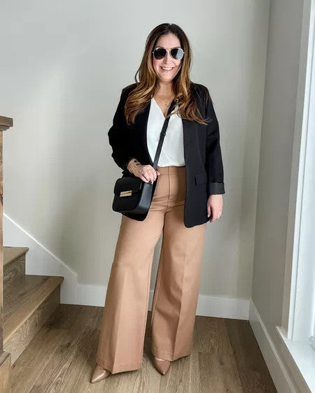 StilVogue | Hohe-Taille Marlenehose mit Knopfdetails